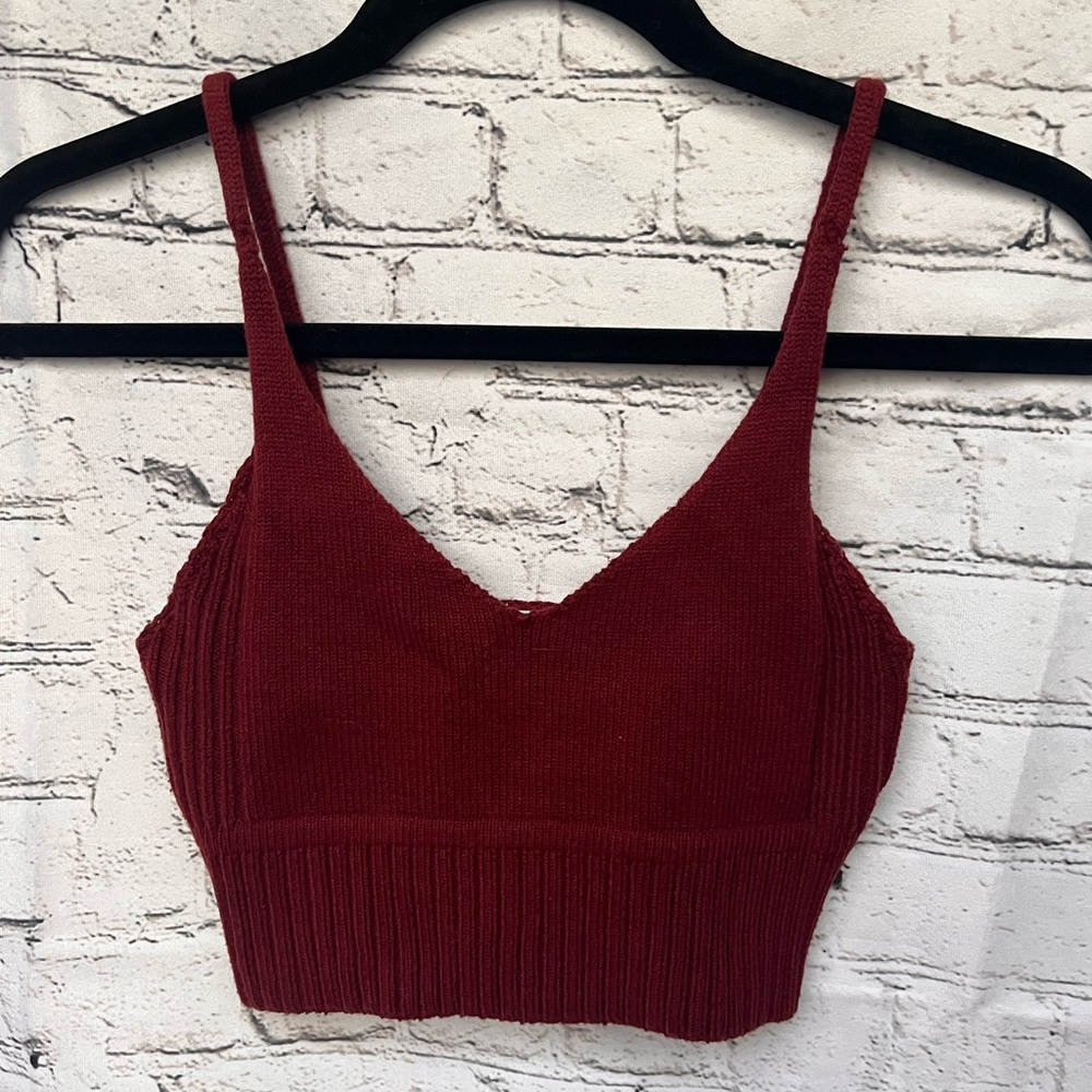Urban Outfitters Dark Red Knit Crop Tank Top Size Medium